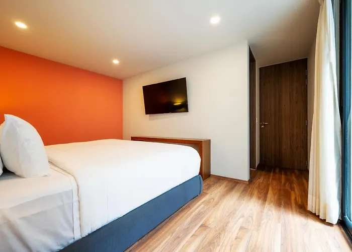 Capitalia Living - - Céfiro Cinco Apartahotel 3*