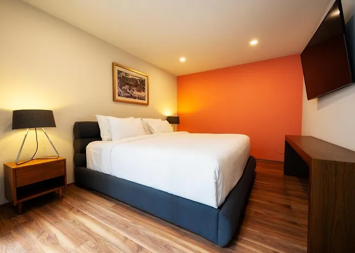 Capitalia Living - - Céfiro Cinco Apartahotel 3*